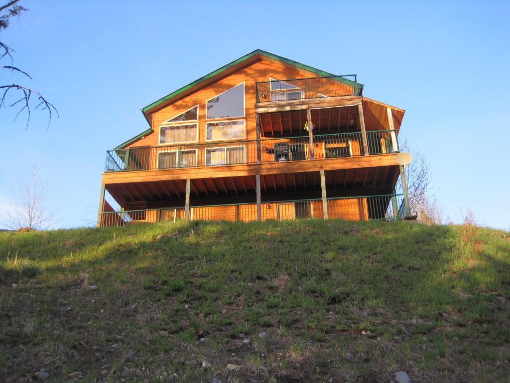 Wild Nature B&B Kelowna Ngoại thất bức ảnh