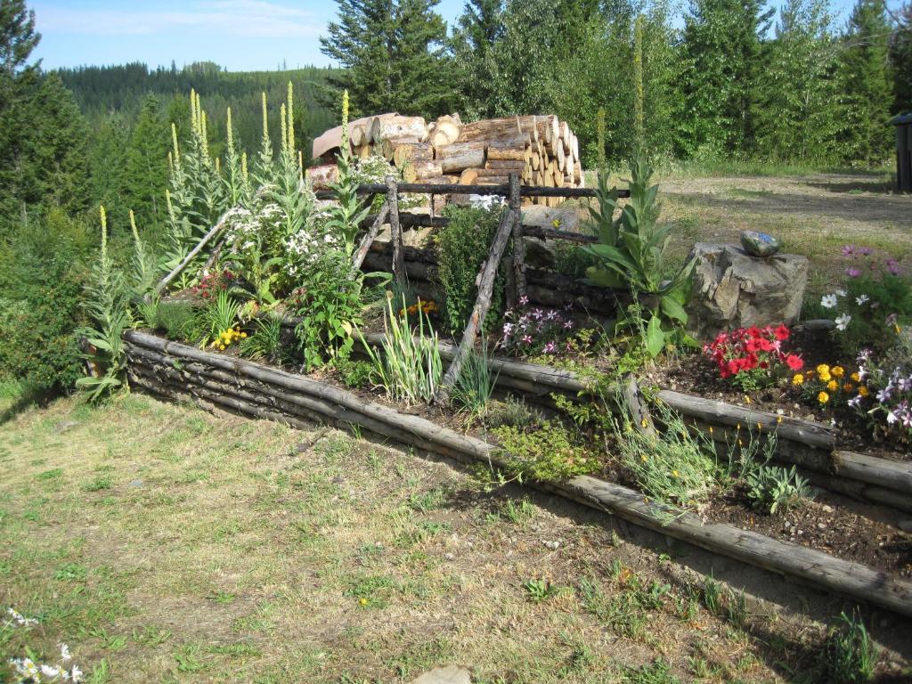 Wild Nature B&B Kelowna Ngoại thất bức ảnh
