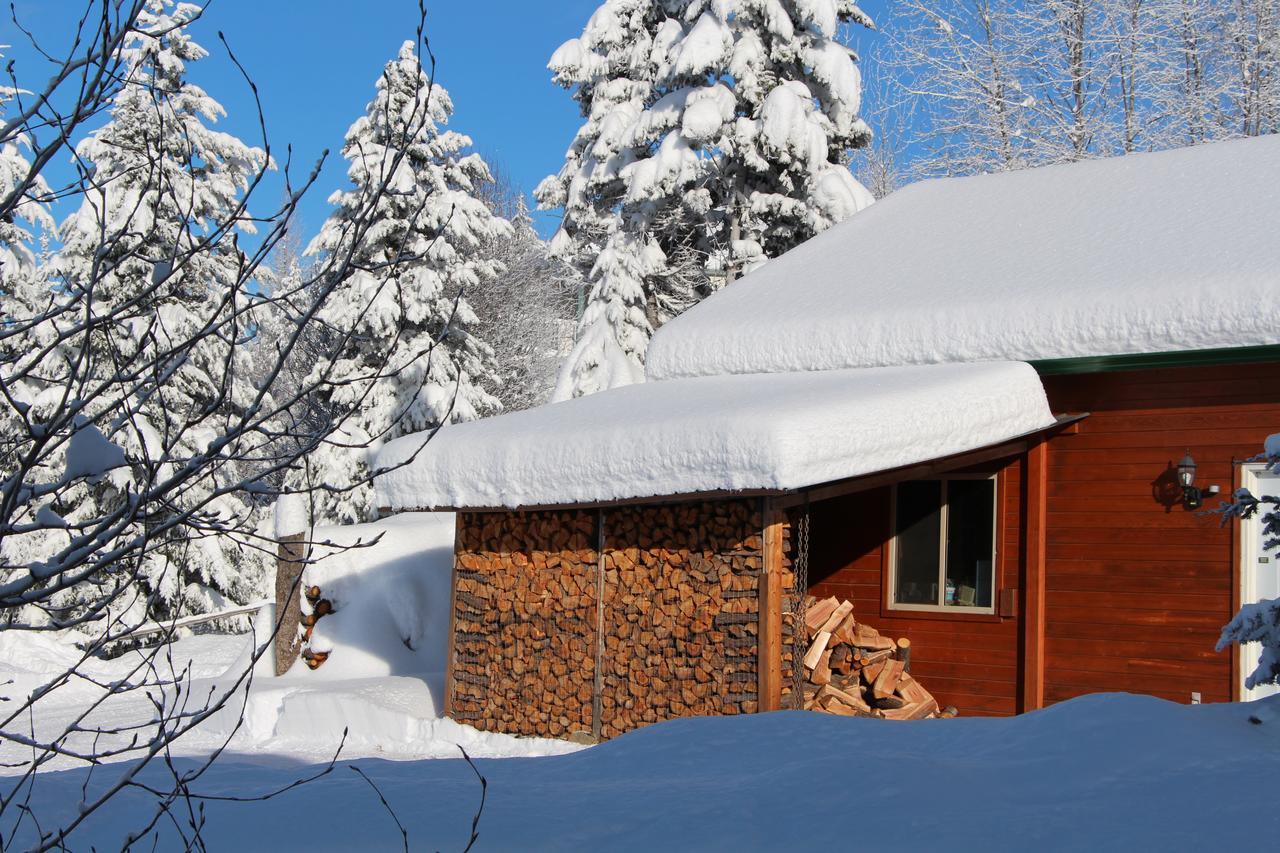 Wild Nature B&B Kelowna Ngoại thất bức ảnh